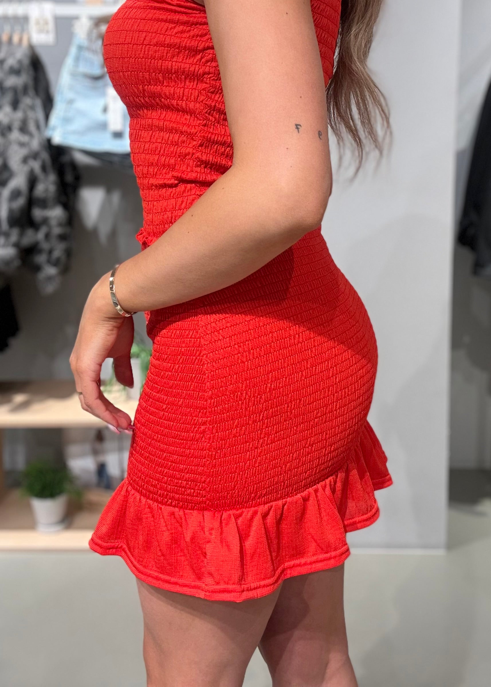NMBEA Short Skirt - Tomato